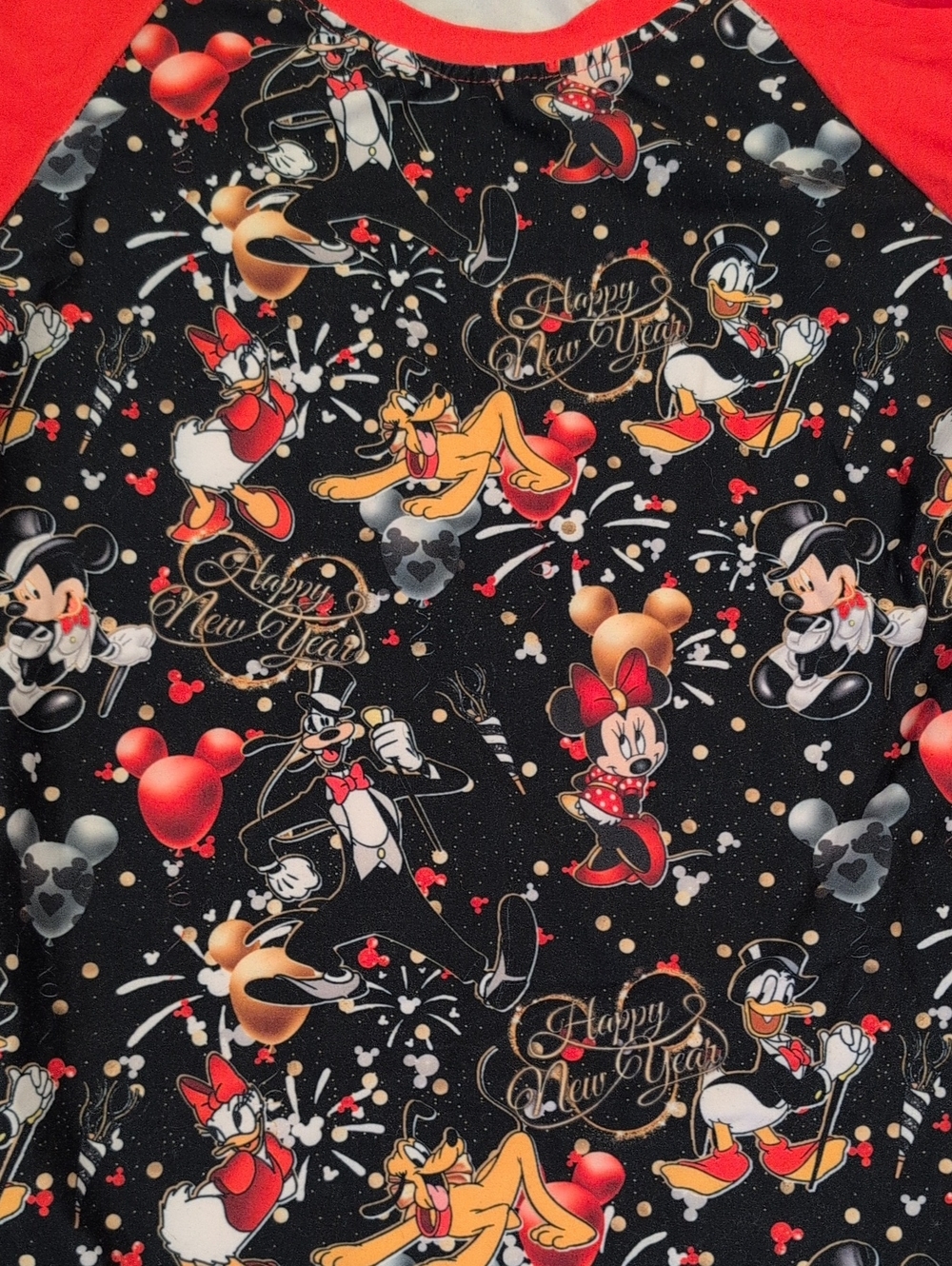 Kids Size For Age 10/12 Disney Holiday Shirts - Picture 3 of 4